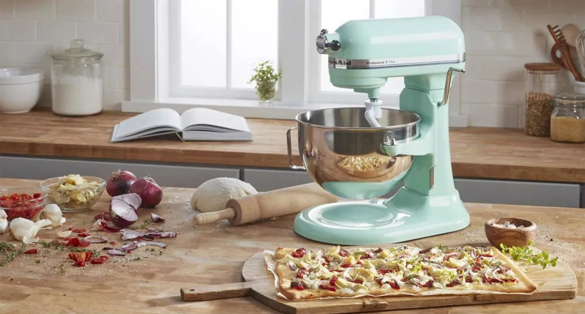 Mastering the Mix: Your Essential Guide to Commercial Stand Mixers