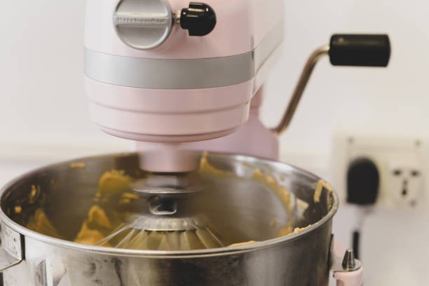 The Ultimate Guide to Choosing and Mastering Your Stand Mixer